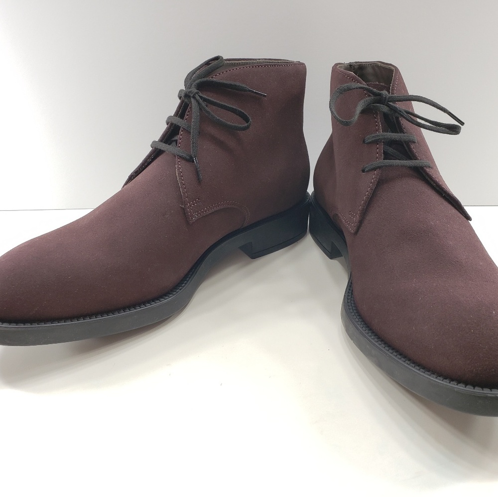 Tod's men's suede burgundy boots.